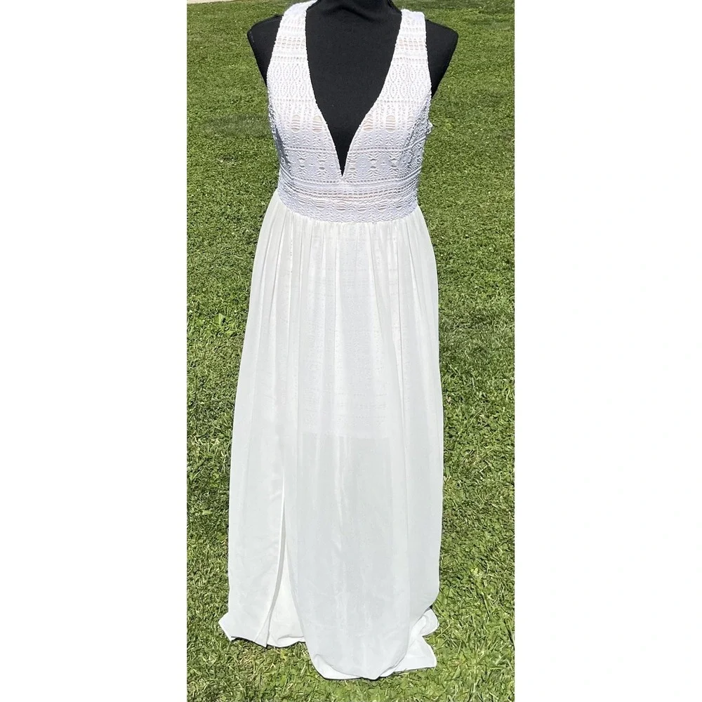 Ark & Co. Dress Womens Large White Deep V Lace‎ Fit & Flare Maxi Formal Gown